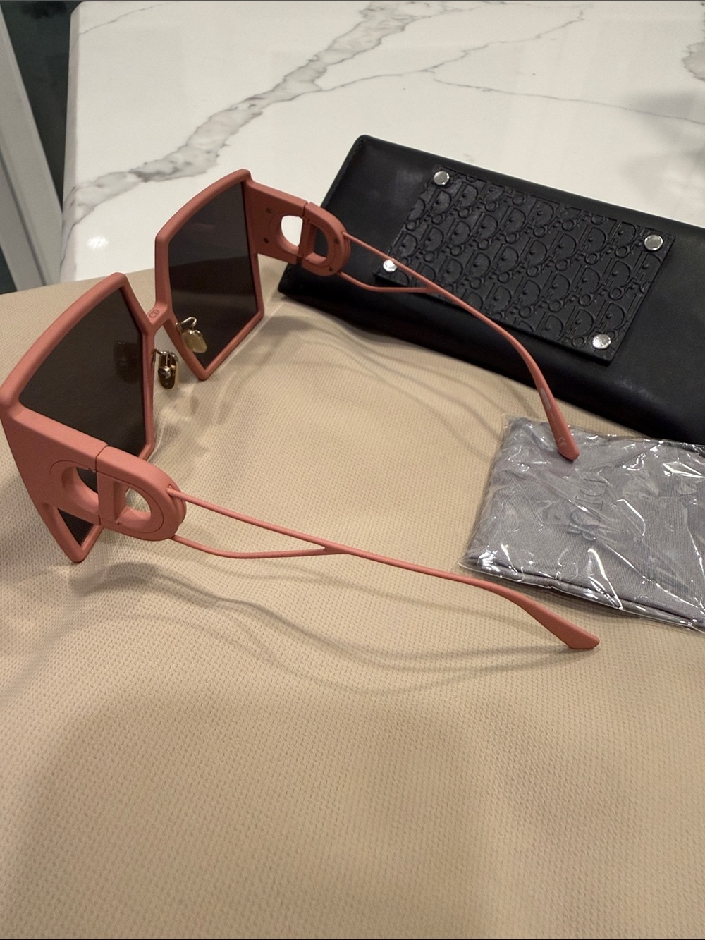 Dior Coral Pink Oversized Geometric Sunglasses - Picture 2 of 4